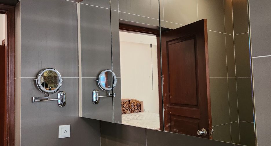 Villa zum Kauf und zur Miete mit 5 Zimmer in Thalang, Phuket