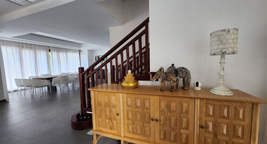 Villa zum Kauf und zur Miete mit 5 Zimmer in Thalang, Phuket