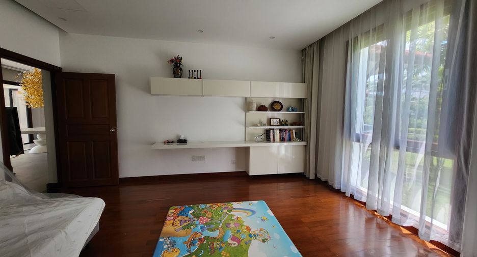 Villa zum Kauf und zur Miete mit 5 Zimmer in Thalang, Phuket