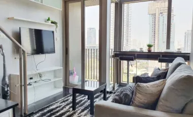 Condo en alquiler de 1 habitaciones en Khlong Toei, Bangkok