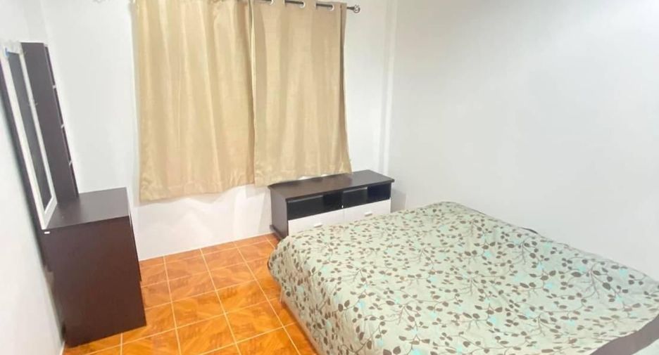 Casa adosada en alquiler de 2 habitaciones en Mueang Phuket, Phuket