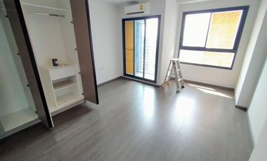 À louer studio condo à Phra Khanong, Bangkok