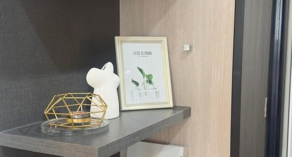 Condo en alquiler de 1 habitaciones en Huai Khwang, Bangkok
