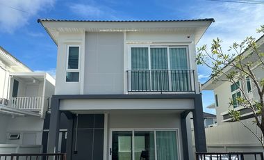 For rent 3 bedrooms house in Mueang Phuket, Phuket