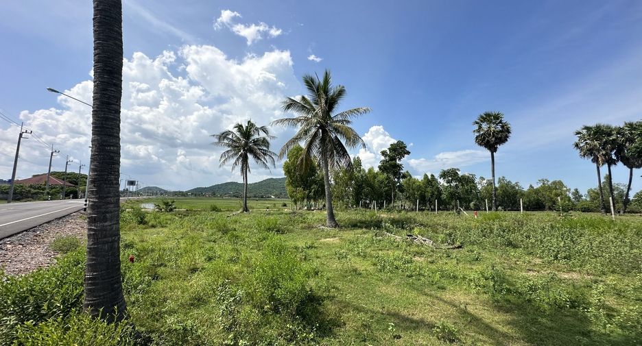 Terreno en venta en Sam Roi Yot, Prachuap Khiri Khan