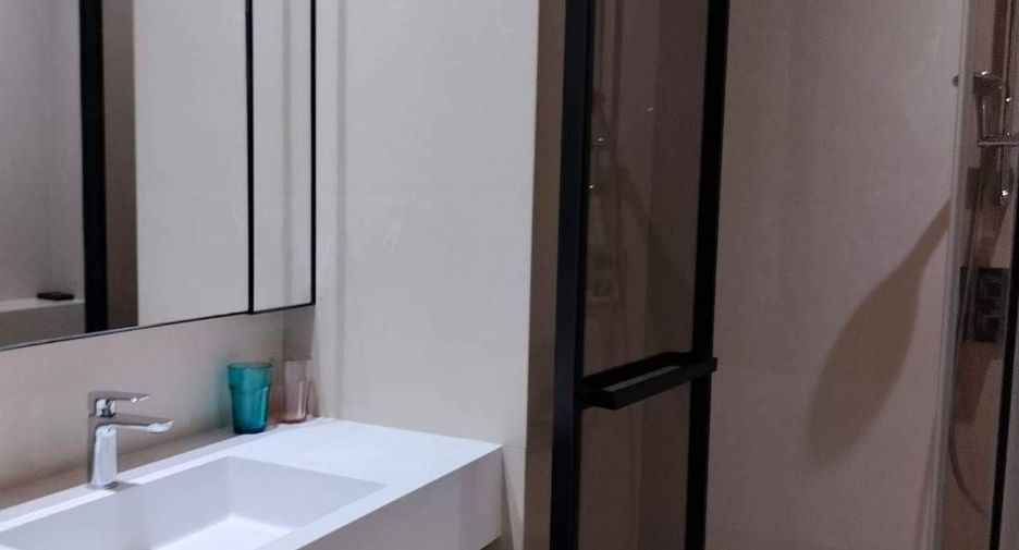 À vendre et à louer 3 chambres condo à Khlong San, Bangkok