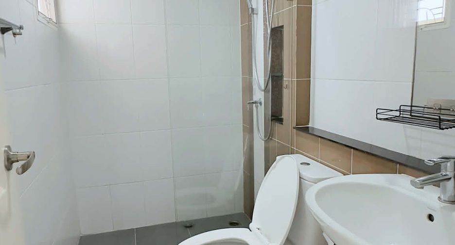 Casa en venta de 4 habitaciones en Prawet, Bangkok