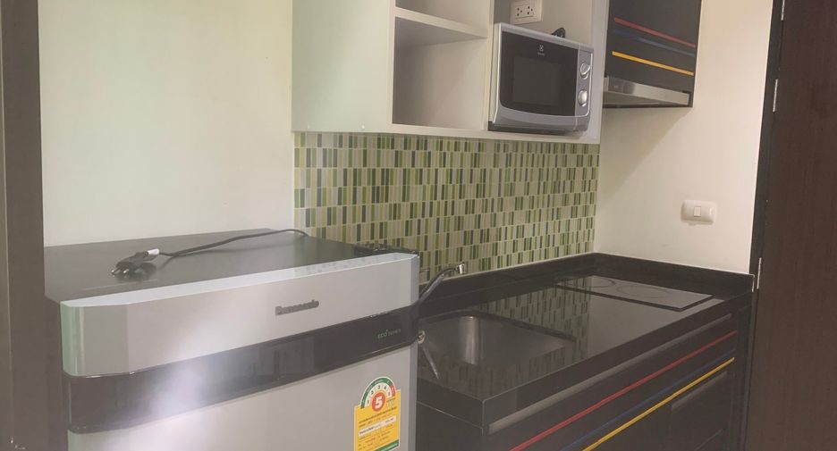 For sale 1 bed condo in Huai Khwang, Bangkok