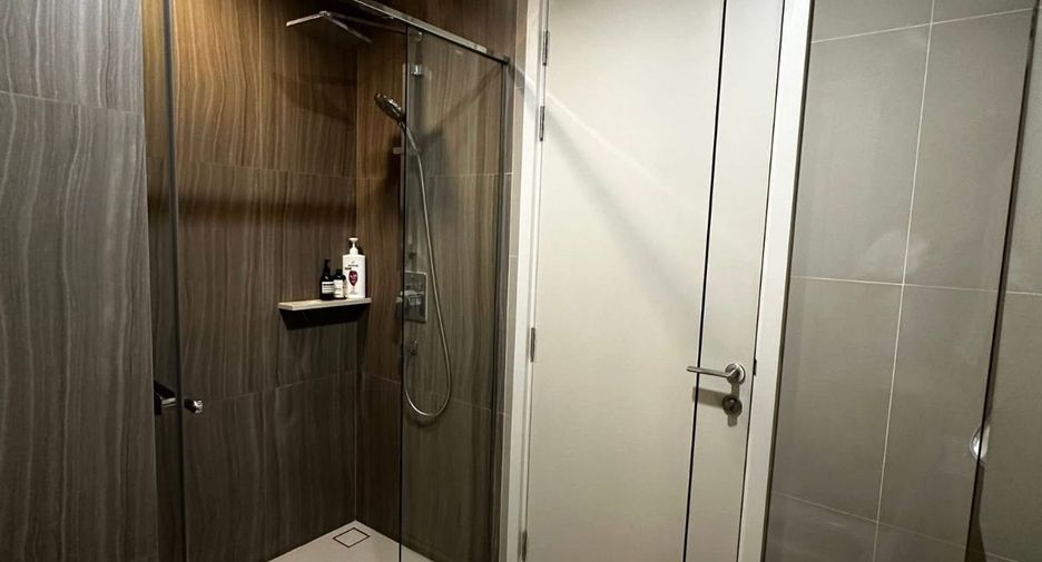 For rent 1 bed condo in Phaya Thai, Bangkok