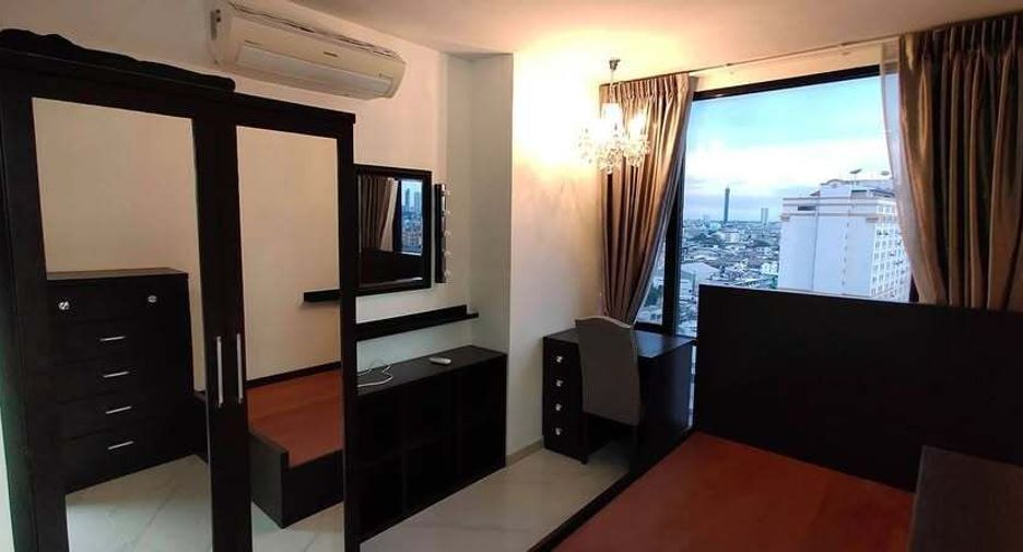 For rent 1 bed condo in Sathon, Bangkok