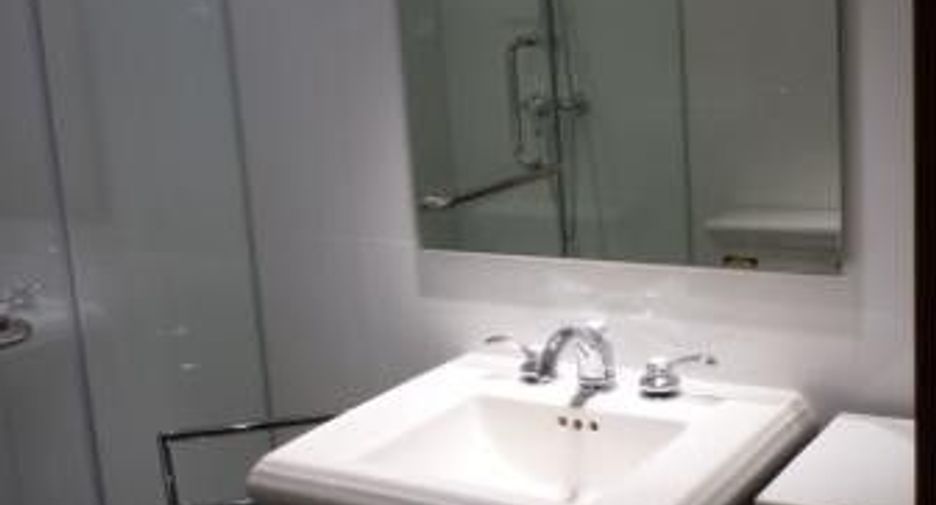 For rent 2 ベッドルーム condo in Pathum Wan, Bangkok