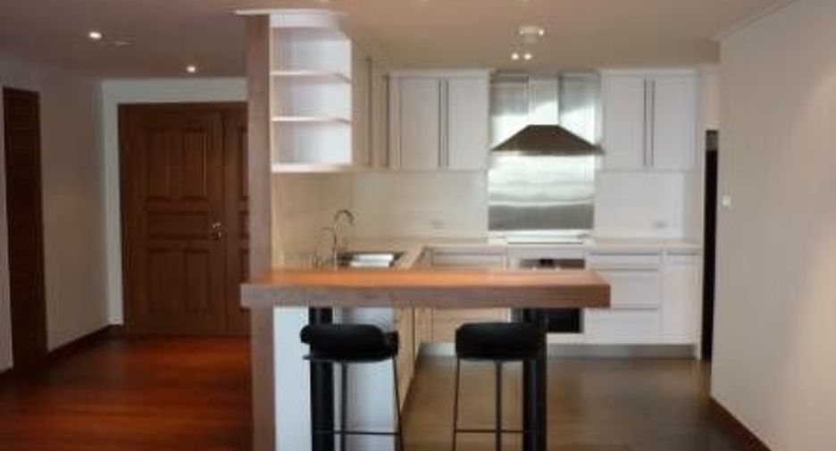 For rent 2 ベッドルーム condo in Pathum Wan, Bangkok