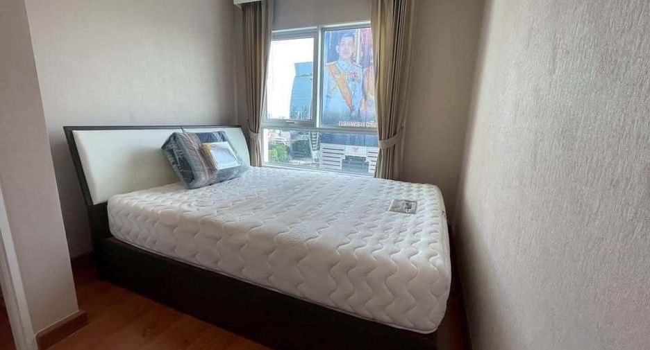 For rent 2 bedrooms condo in Huai Khwang, Bangkok