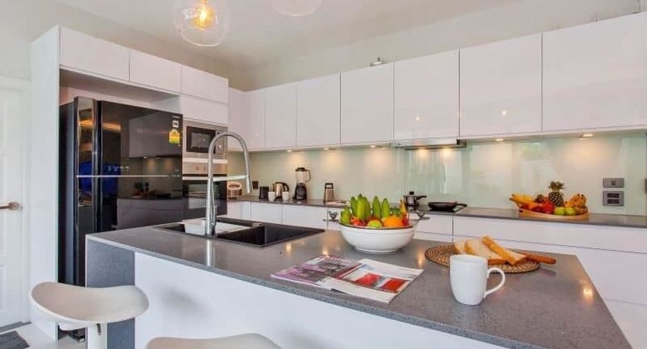 For sale 5 bedrooms house in Bang Lamung, Chonburi
