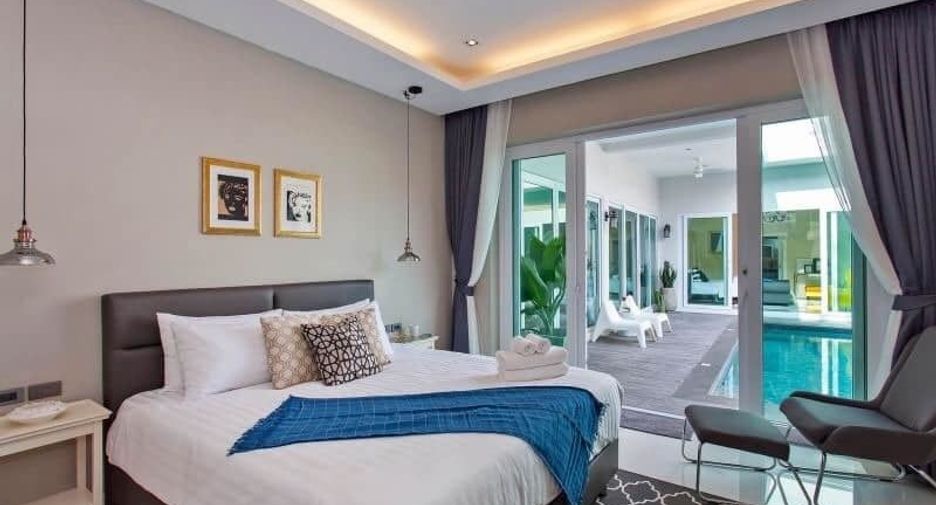 For sale 5 bedrooms house in Bang Lamung, Chonburi