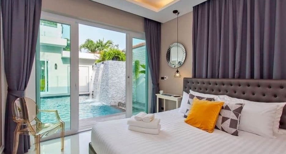 For sale 5 bedrooms house in Bang Lamung, Chonburi