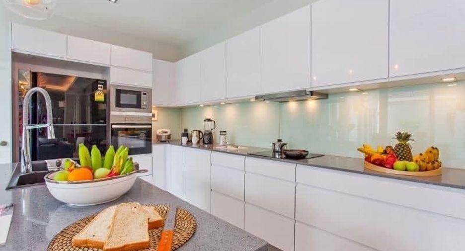 For sale 5 bedrooms house in Bang Lamung, Chonburi