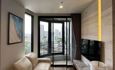 Condo en alquiler de 2 habitaciones en Khlong Toei, Bangkok