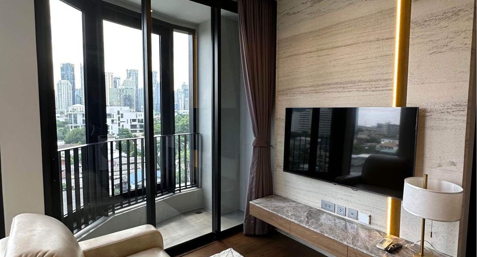 For rent 2 bedrooms condo in Khlong Toei, Bangkok