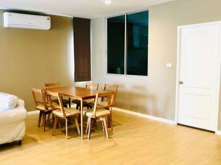 Haus zur Miete mit 3 Zimmer in Bang Lamung, Chonburi