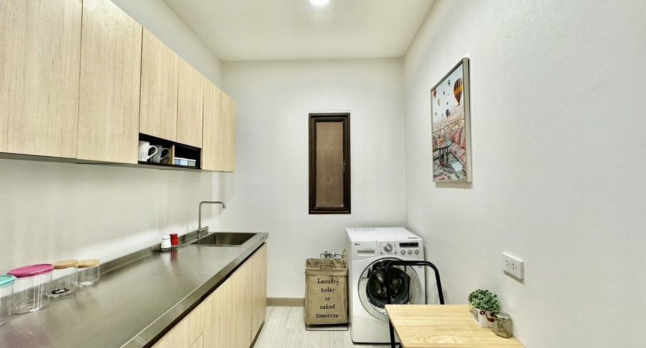 For sale and for rent 1 bed condo in Khlong San, Bangkok