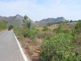 À vendre terrain à Sam Roi Yot, Prachuap Khiri Khan