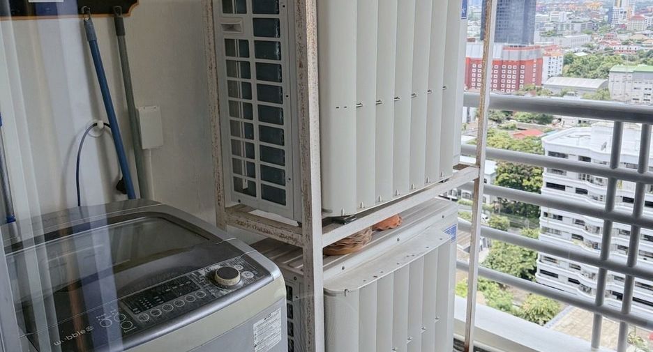 Wohnung zur Miete mit 2 Zimmer in Khlong Toei, Bangkok