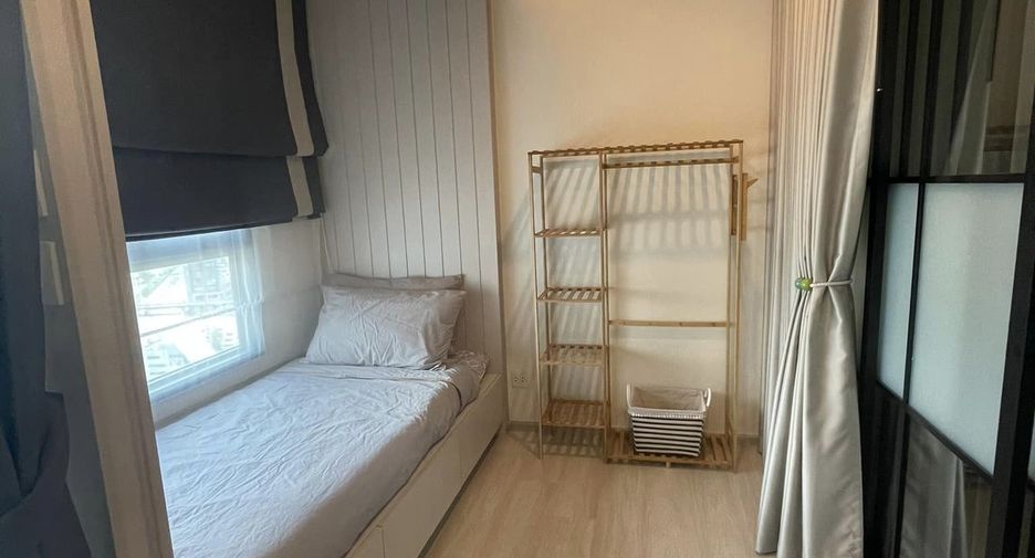 For rent 2 bedrooms condo in Pathum Wan, Bangkok