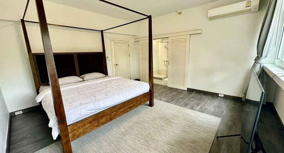 For sale 4 bedrooms condo in Hua Hin, Prachuap Khiri Khan