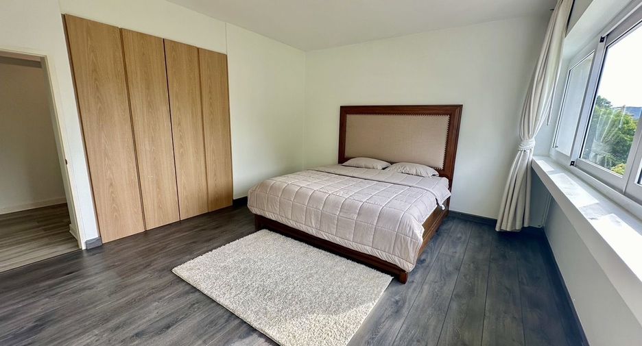 For sale 4 bedrooms condo in Hua Hin, Prachuap Khiri Khan