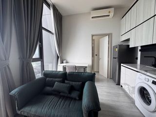 À louer 1 chambre condo à Phra Khanong, Bangkok