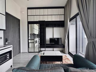 À louer 1 chambre condo à Phra Khanong, Bangkok