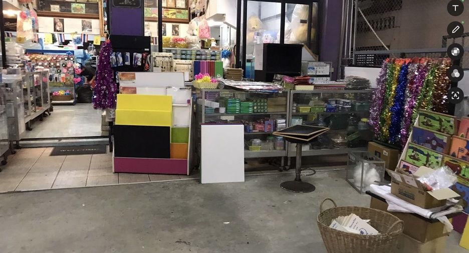 For sale 13 bedrooms retail Space in Sattahip, Chonburi