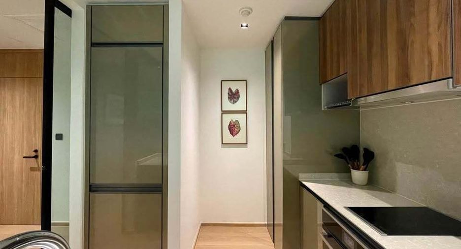 For rent 1 bed condo in Watthana, Bangkok