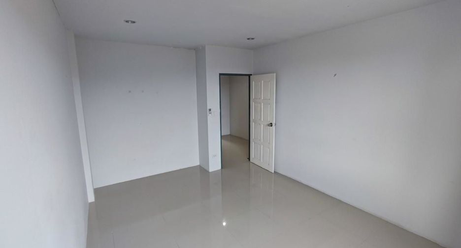 For sale and for rent 2 bedrooms townhouse in Thalang, Phuket