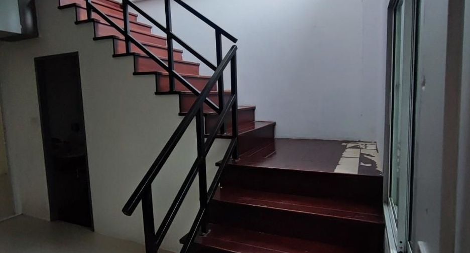 For sale and for rent 2 bedrooms townhouse in Thalang, Phuket