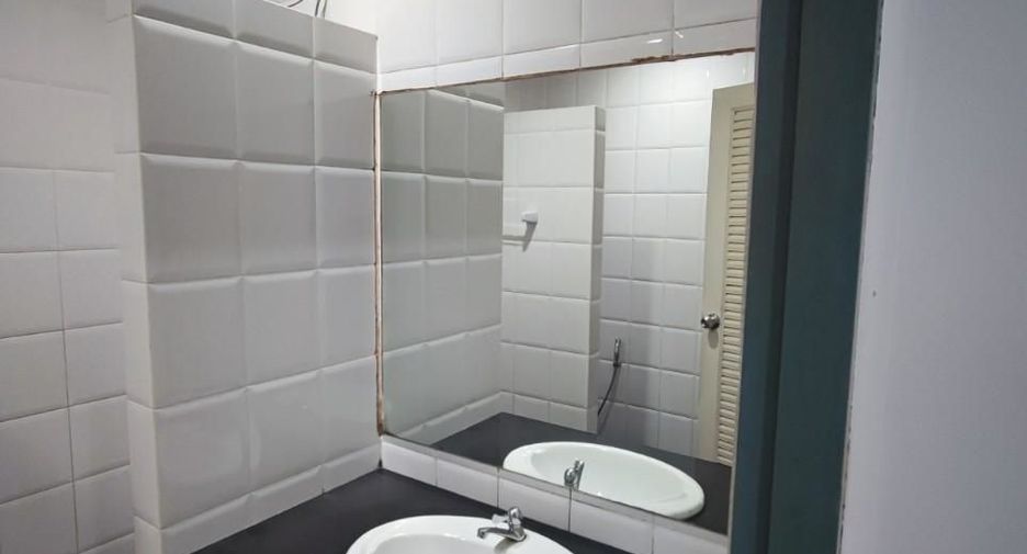 For sale and for rent 2 bedrooms townhouse in Thalang, Phuket