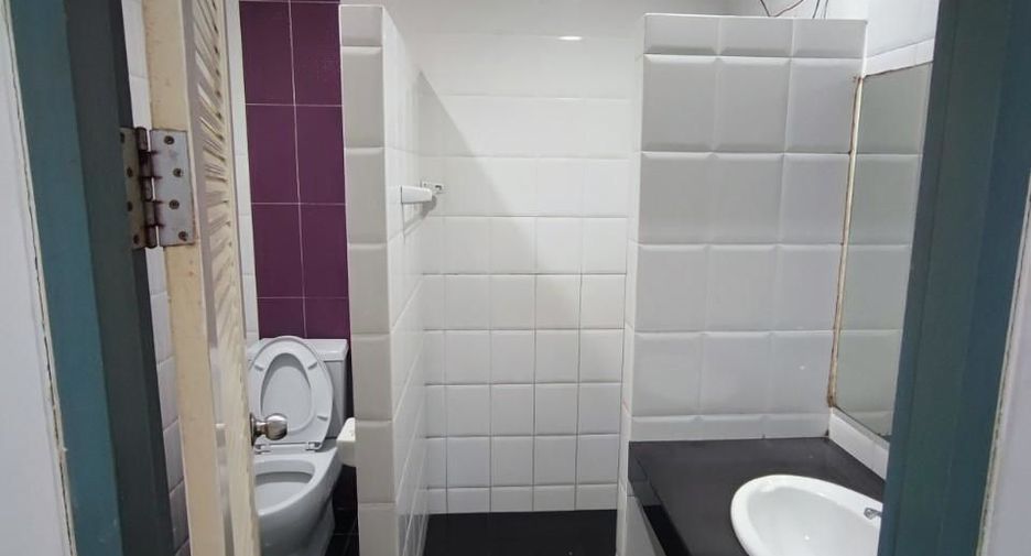 For sale and for rent 2 bedrooms townhouse in Thalang, Phuket