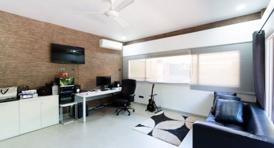 For sale 3 bedrooms villa in Hua Hin, Prachuap Khiri Khan