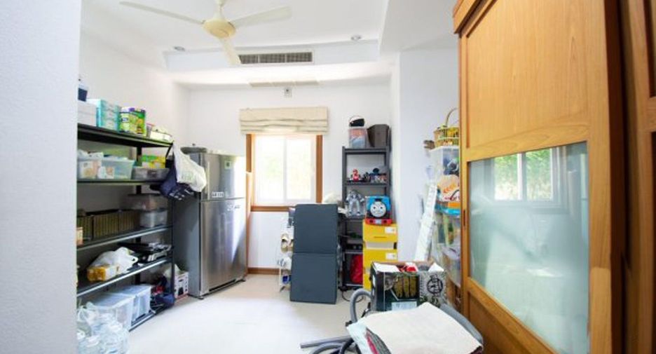 For sale 3 bedrooms villa in Hua Hin, Prachuap Khiri Khan