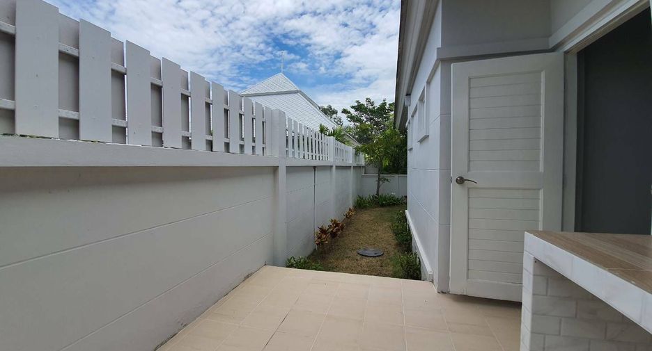 For sale 3 bedrooms house in Cha Am, Phetchaburi
