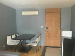 Wohnung zur Miete mit 2 Zimmer in Phra Khanong, Bangkok