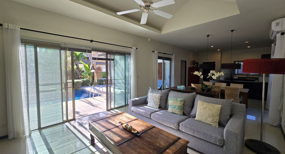 For sale 3 bedrooms villa in Mueang Phuket, Phuket