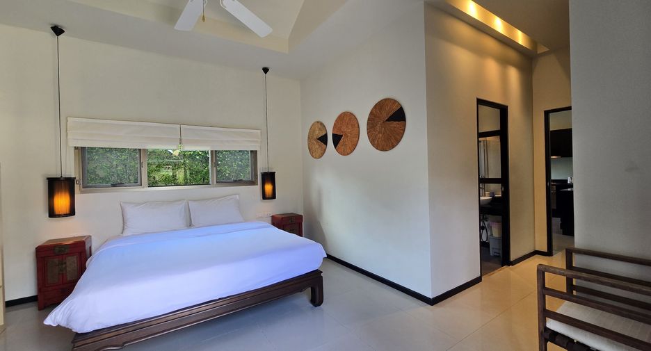 For sale 3 bedrooms villa in Mueang Phuket, Phuket