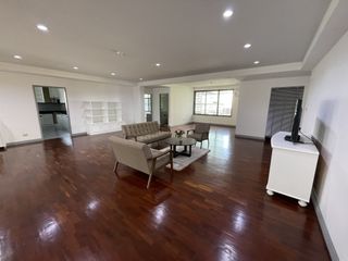 Apartment zur Miete mit 4 Zimmer in Watthana, Bangkok