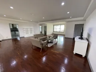 For rent 4 ベッドルーム apartment in Watthana, Bangkok