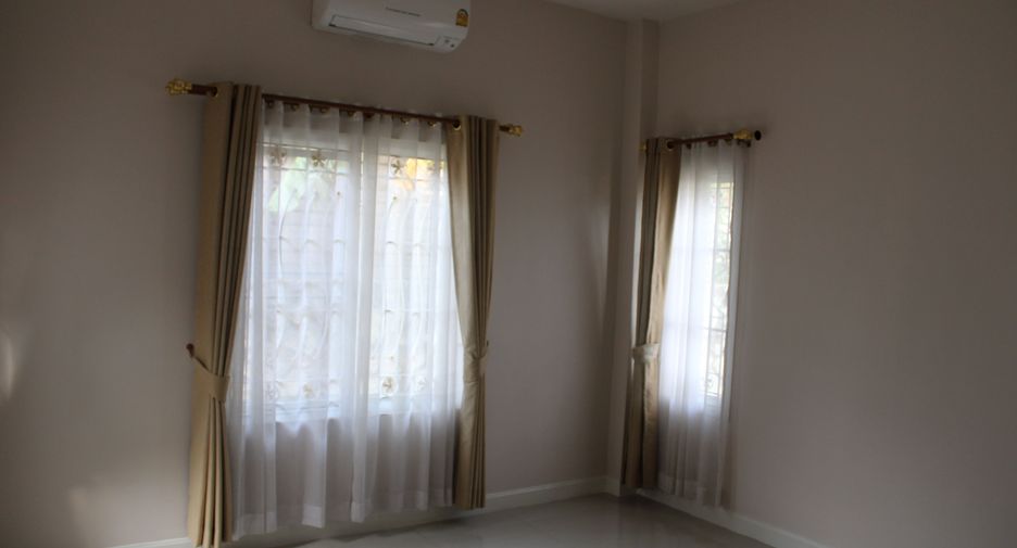 For sale 3 bedrooms house in Bang Lamung, Chonburi