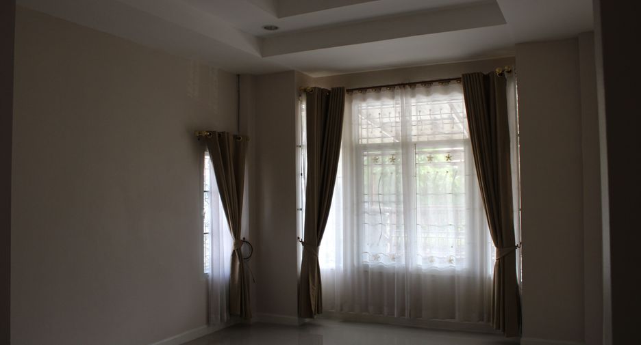 For sale 3 bedrooms house in Bang Lamung, Chonburi
