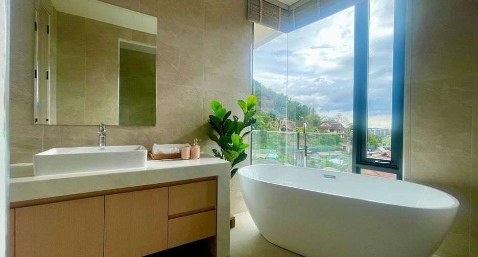 For sale 3 bedrooms villa in Mueang Phuket, Phuket