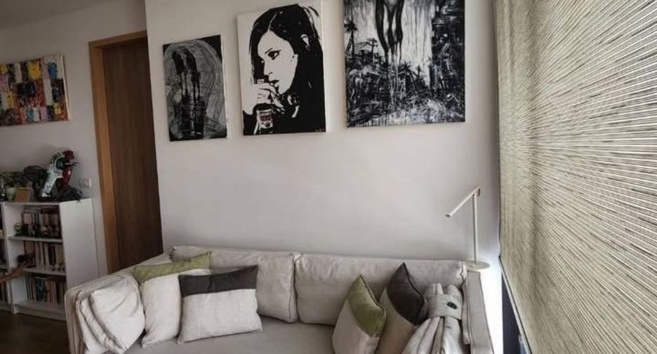 For rent 3 bedrooms condo in Watthana, Bangkok